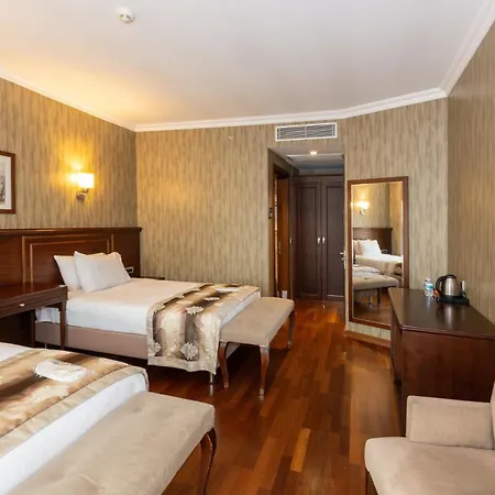 Crestium Taksim Prive & 4*