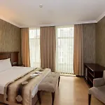 Crestium Taksim Prive & Hotel 4*