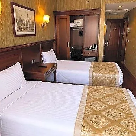 Crestium Taksim Prive & Hotel Istanbul