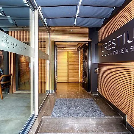 Crestium Taksim Prive & Hotel