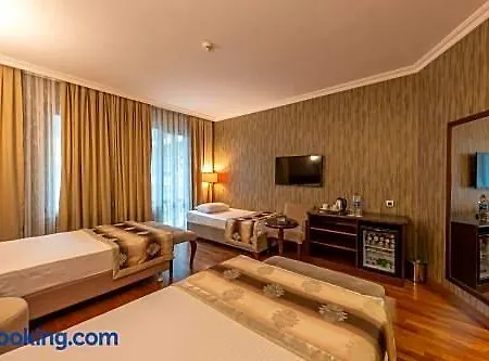 Crestium Taksim Prive & Hotel 4*