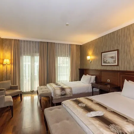 Crestium Taksim Prive & 4*
