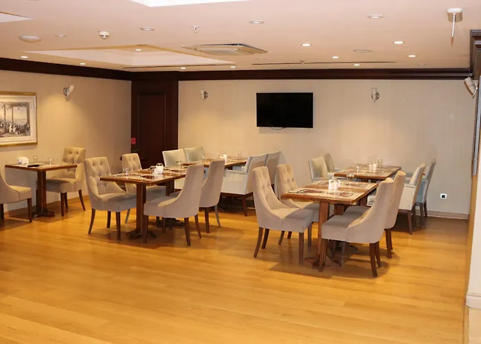 Crestium Taksim Prive & Hotel