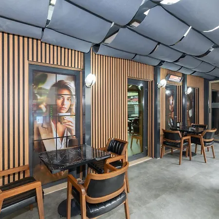 Hotel Crestium Taksim Prive & Istambul