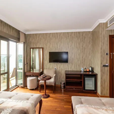 Crestium Taksim Prive & Hotel