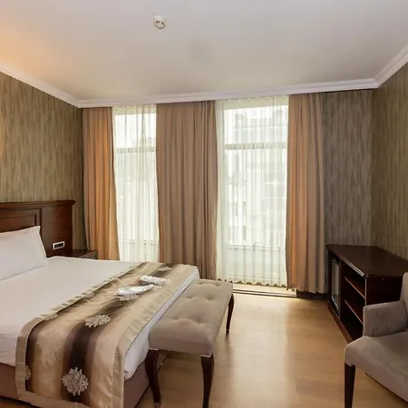 Crestium Taksim Prive & Hotel 4*