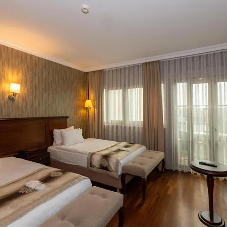 Hotel Crestium Taksim Prive & 4*