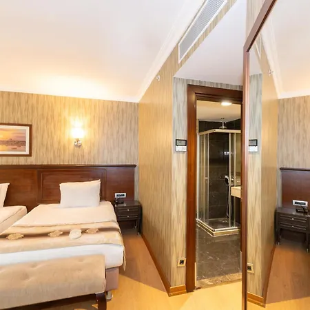 Crestium Taksim Prive & Hotel 4*